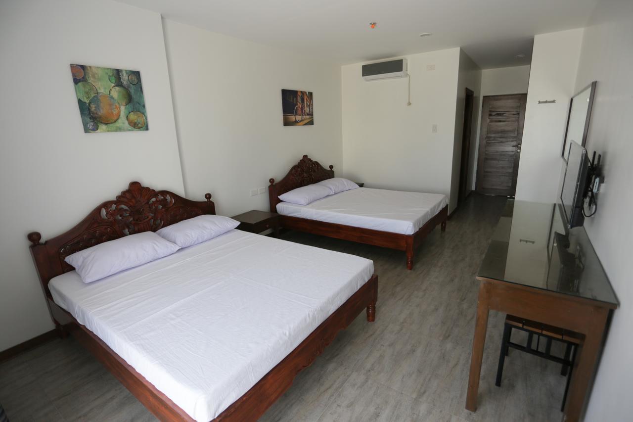 Northwood Hotel Alaminos Exterior foto